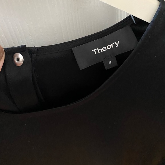 Theory silk blouse - Picture 3 of 4